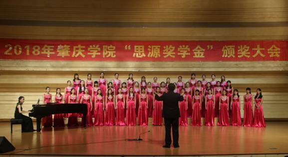 9.银鸽合唱团合唱